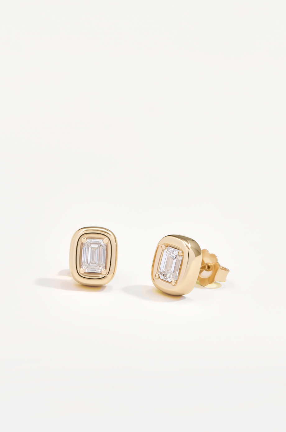 Emerald Bezel Lab Diamond Stud in Yellow Gold